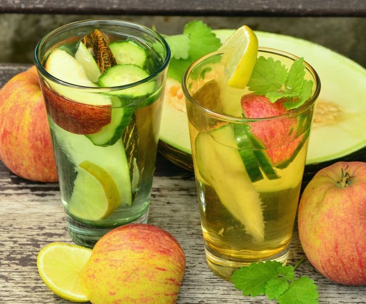 calorie arm Fruitdrankje met meloen, komkommer, appel